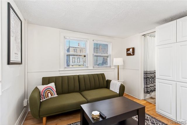 440 West Utica Street S, Buffalo, NY 14213