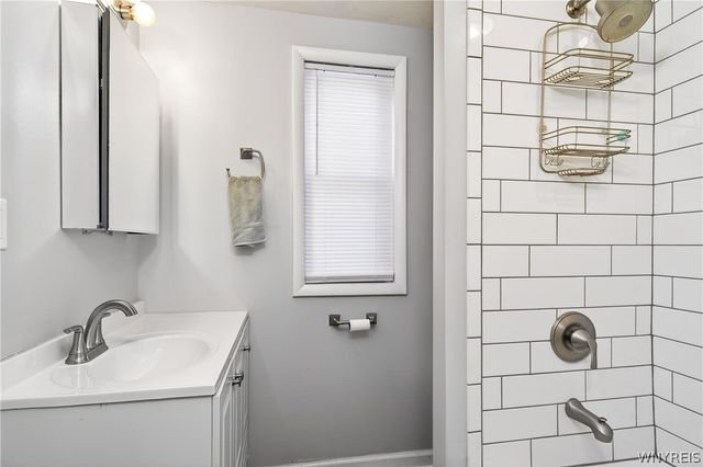 440 West Utica Street S, Buffalo, NY 14213