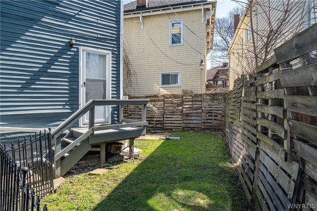 440 West Utica Street S, Buffalo, NY 14213