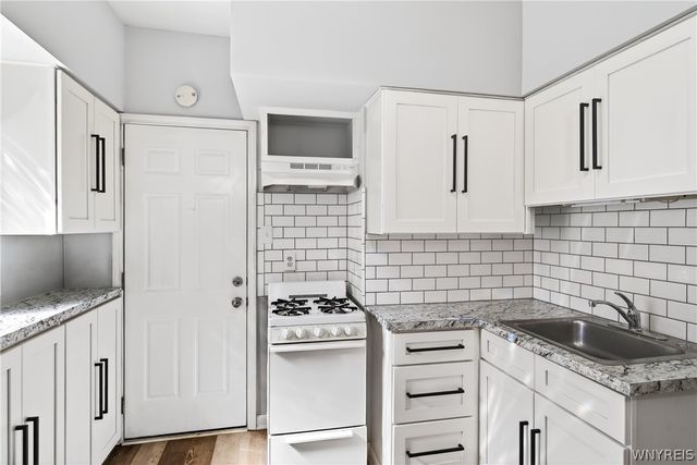 440 West Utica Street S, Buffalo, NY 14213