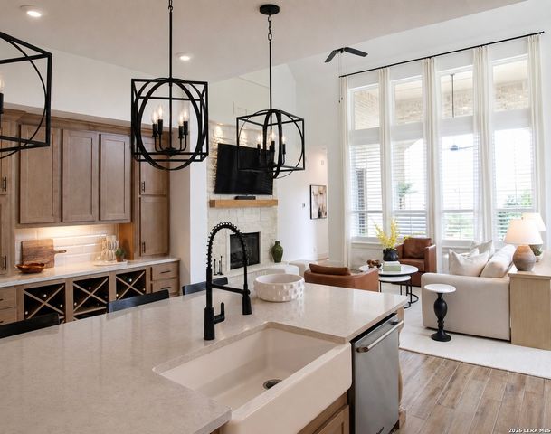 1911 PRIVET RD, New Braunfels, TX 78132