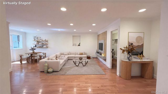 8371 116th Street 5A, Kew Gardens, NY 11418