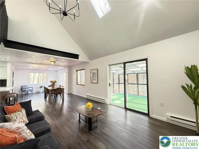 235 Stafford Drive, Lehman Twp, PA 18324