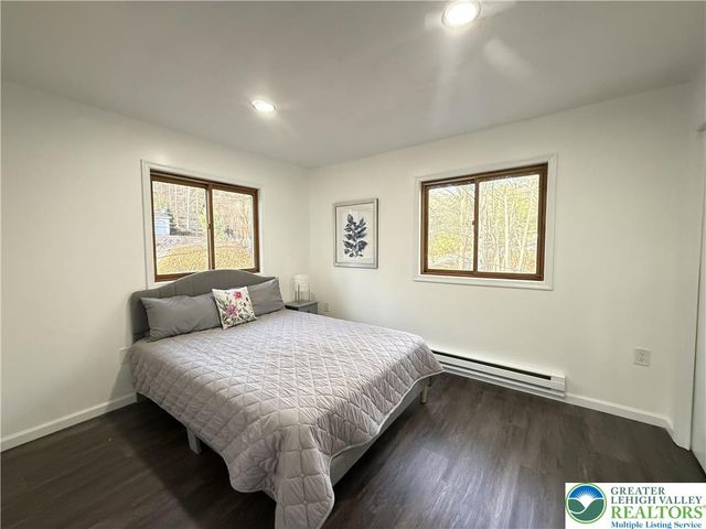 235 Stafford Drive, Lehman Twp, PA 18324