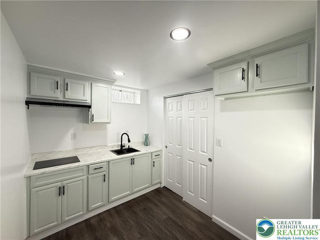 235 Stafford Drive, Lehman Twp, PA 18324