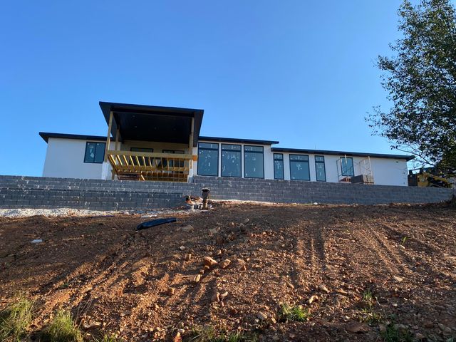 813 W Regello Drive, Nixa, MO 65714