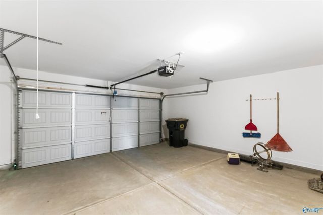 2136 NE Dawson Lane, Cullman, AL 35058