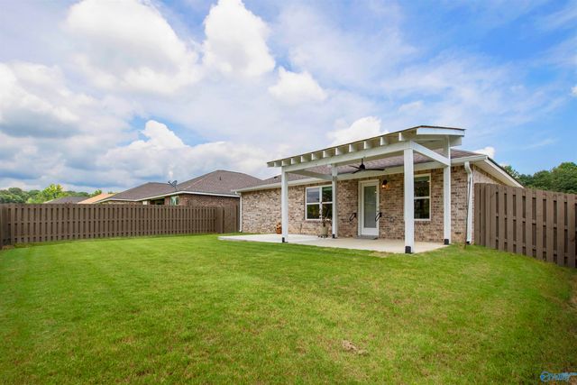 2136 NE Dawson Lane, Cullman, AL 35058
