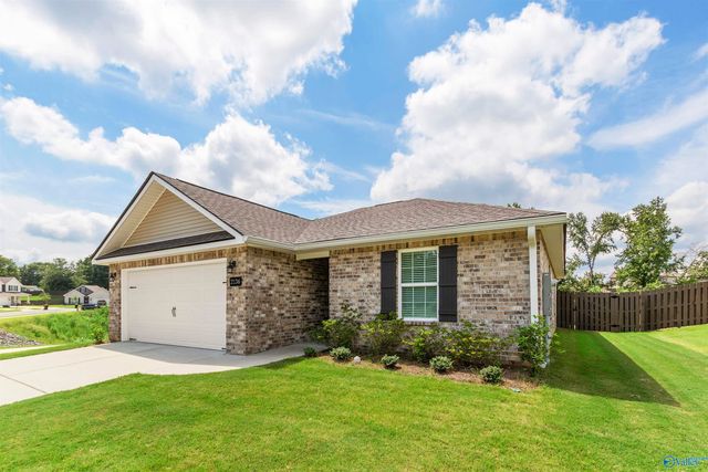 2136 NE Dawson Lane, Cullman, AL 35058