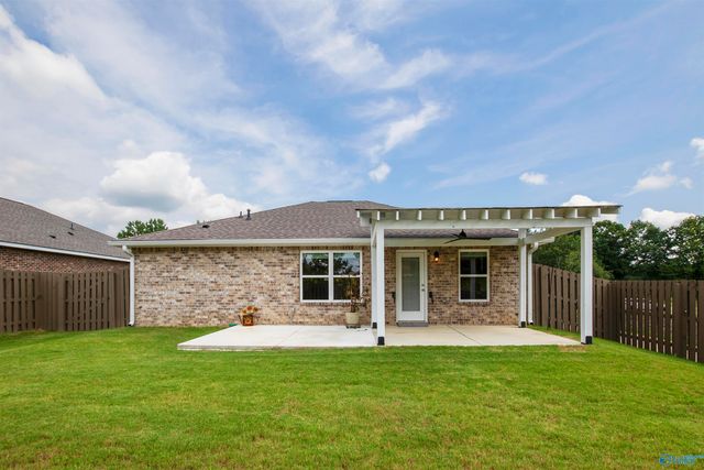2136 NE Dawson Lane, Cullman, AL 35058