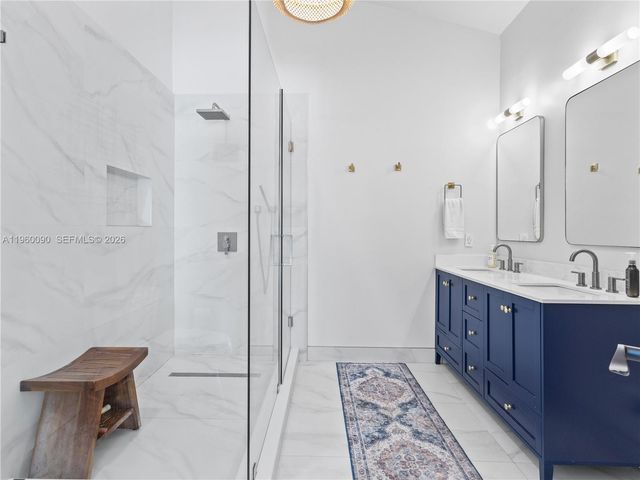 20550 NW 7th St, Pembroke Pines, FL 33029