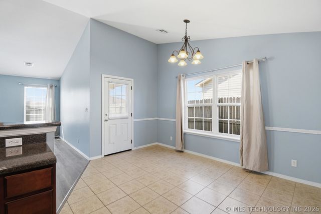 26196 E 86th Street S, Broken Arrow, OK 74014