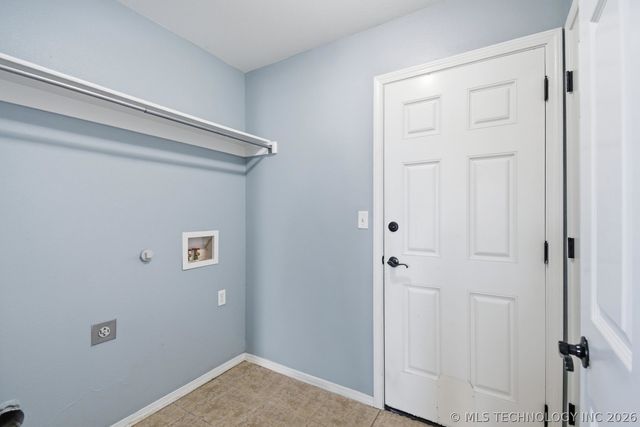 26196 E 86th Street S, Broken Arrow, OK 74014