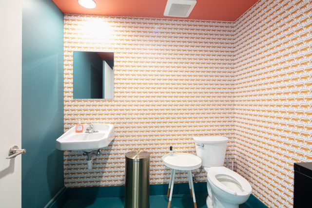 169 N Limestone 200, Lexington, KY 40507