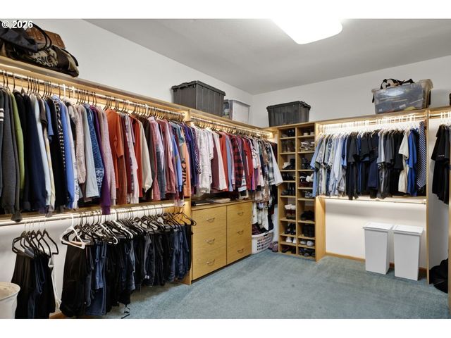 833 Rhododendron Dr, Florence, OR 97439