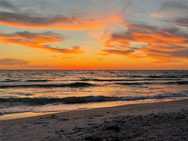 107 4TH AVENUE, St Pete Beach, FL 33706