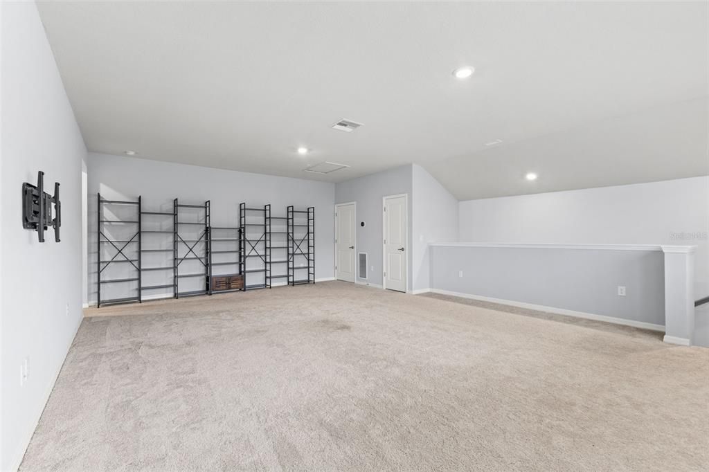 Image 44 of property listing at 5418 WAYFARER AVENUE, Apollo Beach, FL 33572