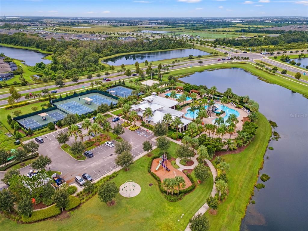 Image 61 of property listing at 5418 WAYFARER AVENUE, Apollo Beach, FL 33572
