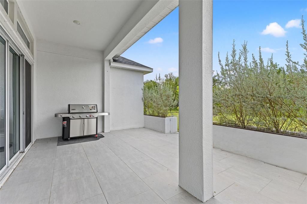 Image 7 of property listing at 5418 WAYFARER AVENUE, Apollo Beach, FL 33572
