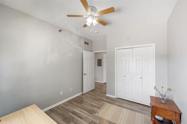 10325 Essex Drive 11, Johnston, IA 50131