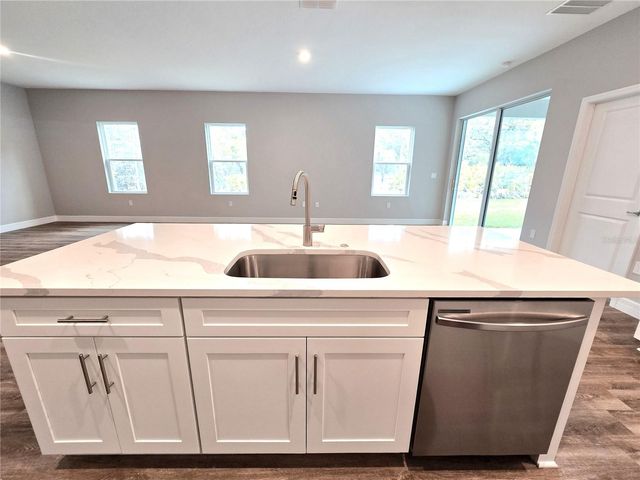 87 VINCA STREET, Homosassa, FL 34446