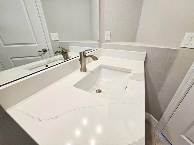 87 VINCA STREET, Homosassa, FL 34446