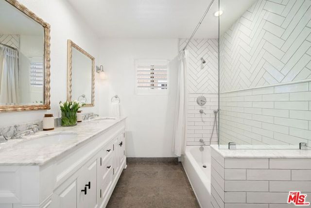14640 Tustin Street, Sherman Oaks, CA 91403