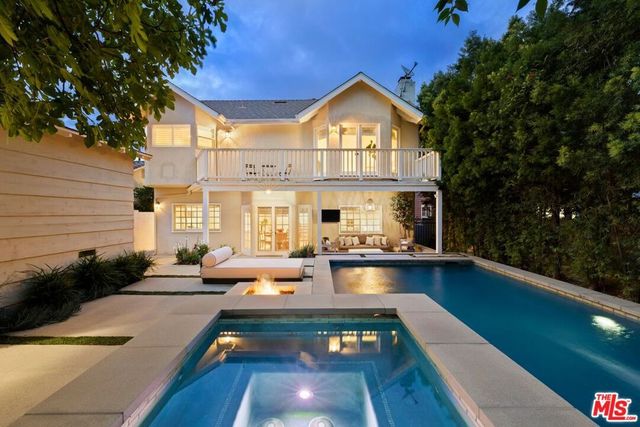 14640 Tustin Street, Sherman Oaks, CA 91403