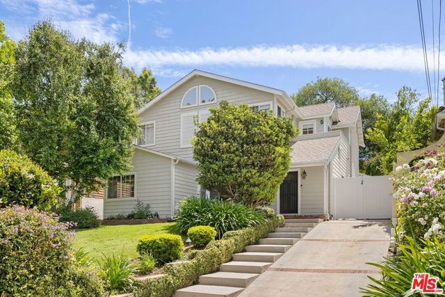 14640 Tustin Street, Sherman Oaks, CA 91403
