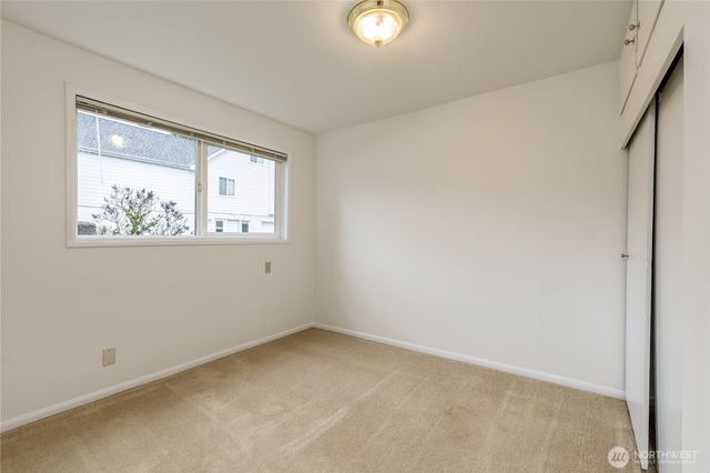 9229 S 200th Street, Kent, WA 98031