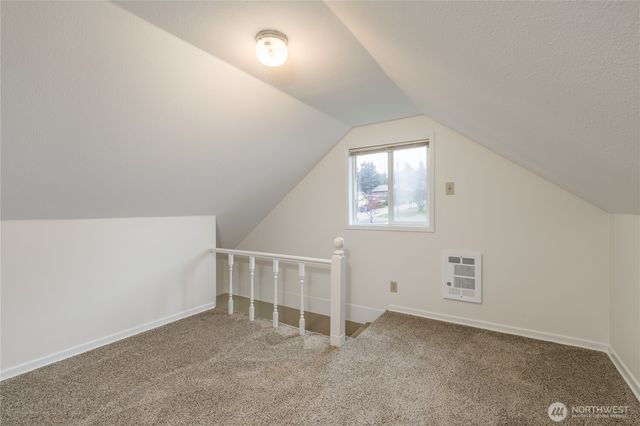 9229 S 200th Street, Kent, WA 98031