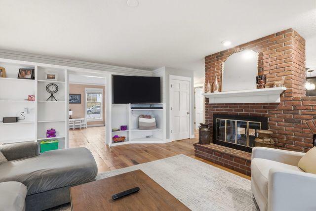 4650 Silver Spur Road, Bettendorf, IA 52722