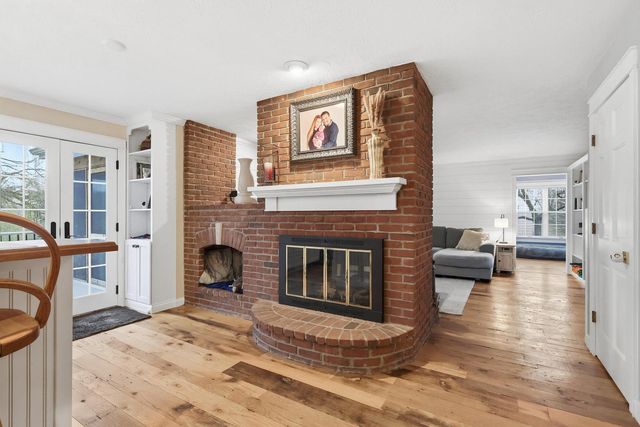 4650 Silver Spur Road, Bettendorf, IA 52722