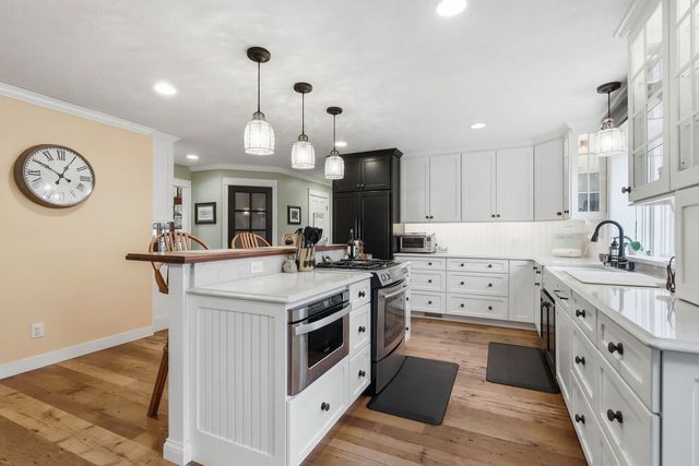 4650 Silver Spur Road, Bettendorf, IA 52722