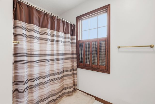 4650 Silver Spur Road, Bettendorf, IA 52722