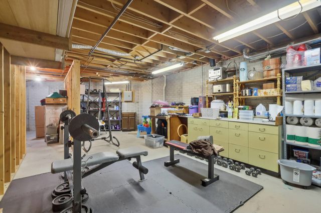 4650 Silver Spur Road, Bettendorf, IA 52722