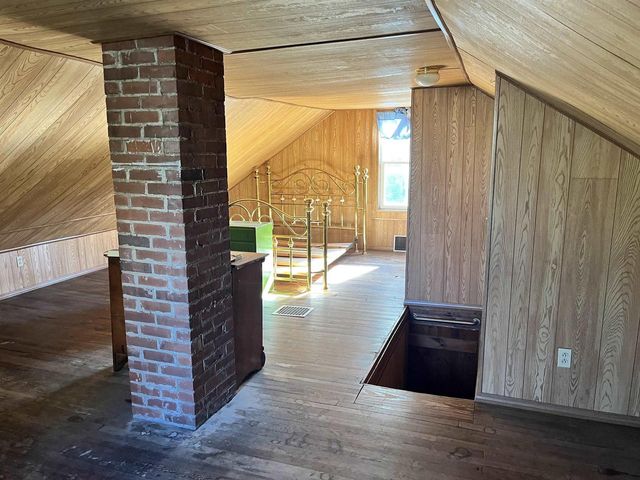 825 Mill Street, Hillsboro, WI 54634