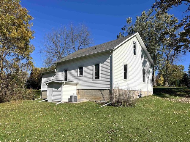 825 Mill Street, Hillsboro, WI 54634