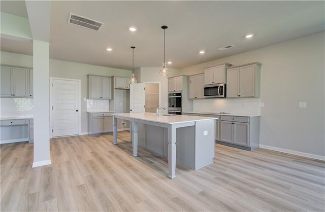 117 Blessing Brook Way, Locust Grove, GA 30248