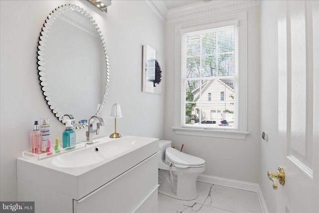 4022 ANNANDALE RD, Annandale, VA 22003