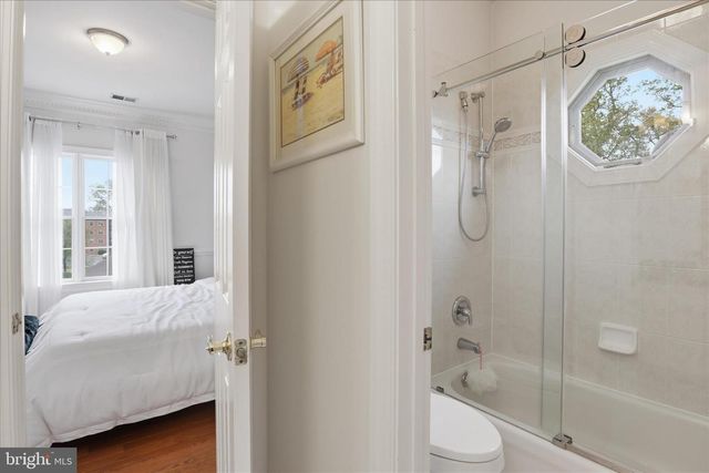 4022 ANNANDALE RD, Annandale, VA 22003