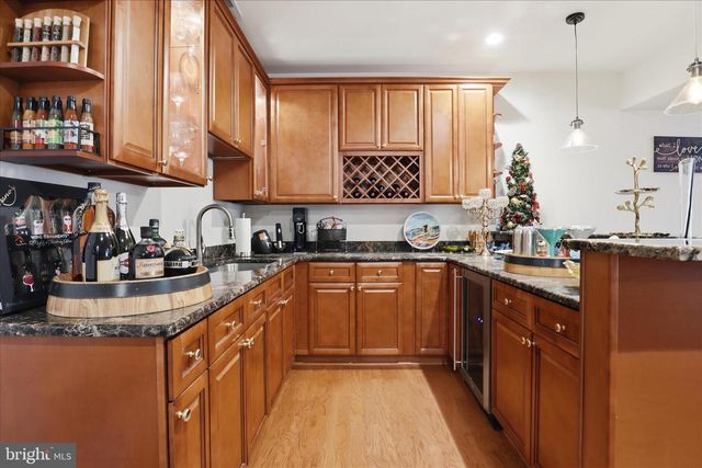 4022 ANNANDALE RD, Annandale, VA 22003