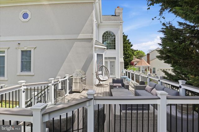 4022 ANNANDALE RD, Annandale, VA 22003
