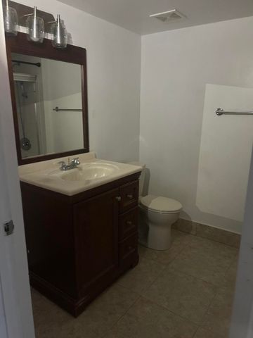 410 S Park 1-204, Hollywood, FL 33021