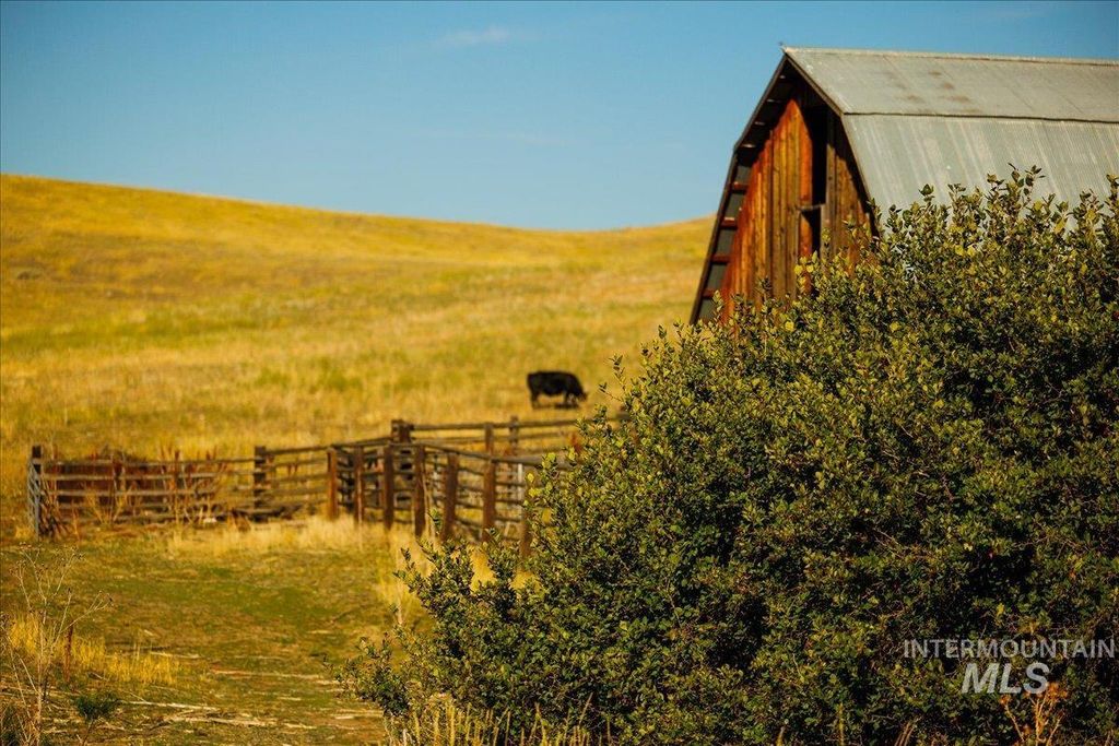 3127 Us Hwy 95, Cambridge, ID 83610 photo 7