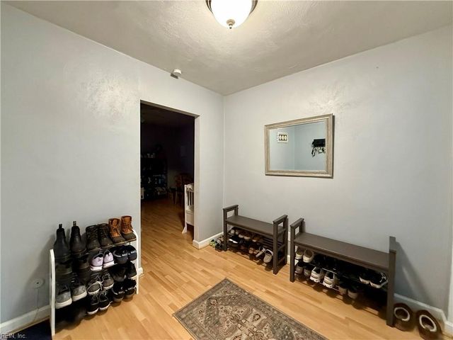 610 W Princess Anne Rd Apt B6, Norfolk, VA 23517