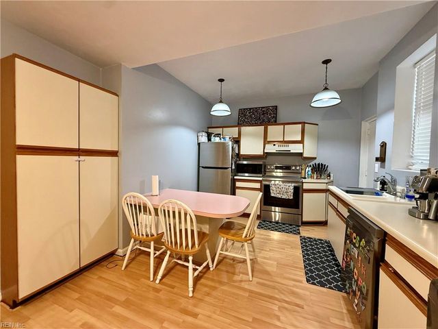 610 W Princess Anne Rd Apt B6, Norfolk, VA 23517