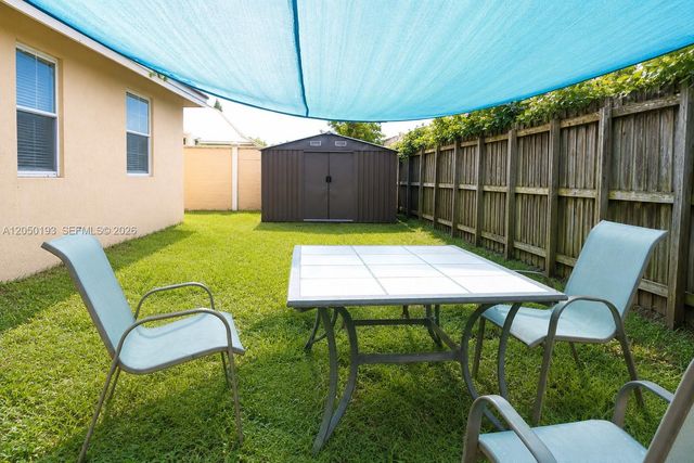 16474 SW 84th Street, Miami, FL 33193