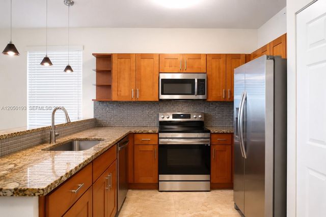 16474 SW 84th Street, Miami, FL 33193