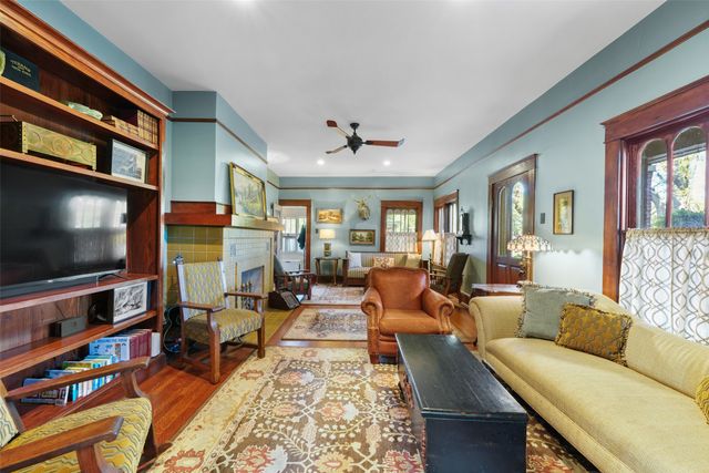 406 Griffith Avenue, Terrell, TX 75160